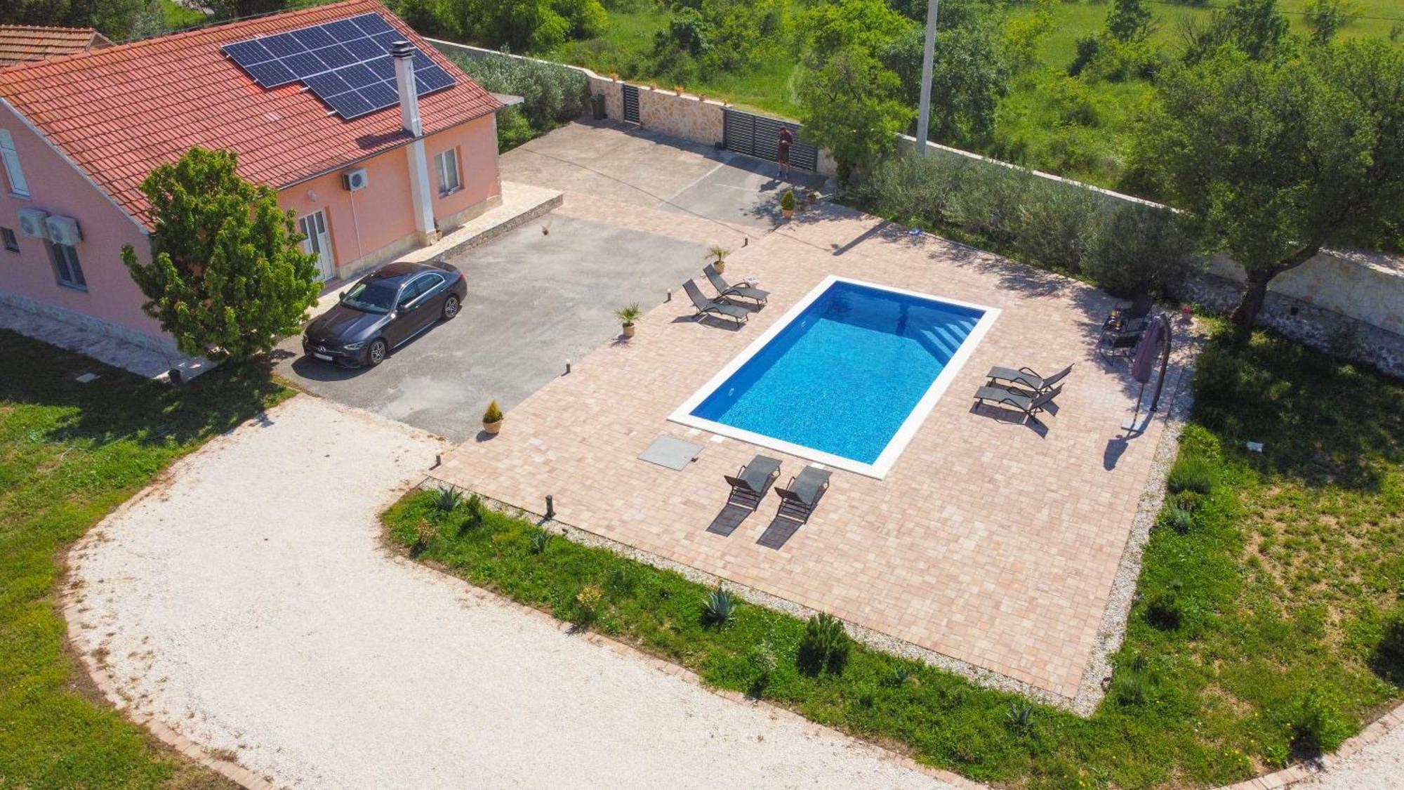 Iris Holiday Home Trbounje Extérieur photo